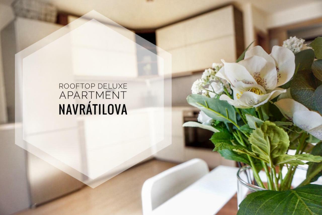 Rooftop Deluxe Apartment Прага Екстер'єр фото